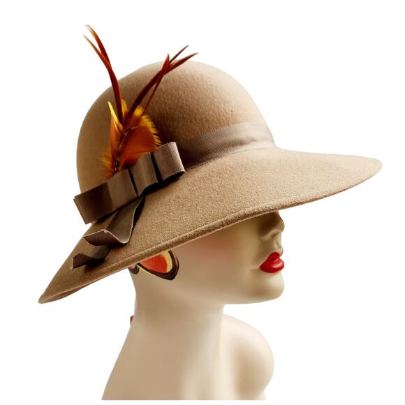 NWT Vintage 70s Evelyn Varon Camel Wool Hat Grosgrain Hat band Autumn Feathers - Picture 11 of 11